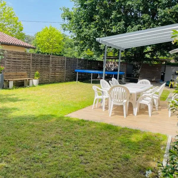 Maison Spacieuse et Confortable, hotel in Gujan-Mestras