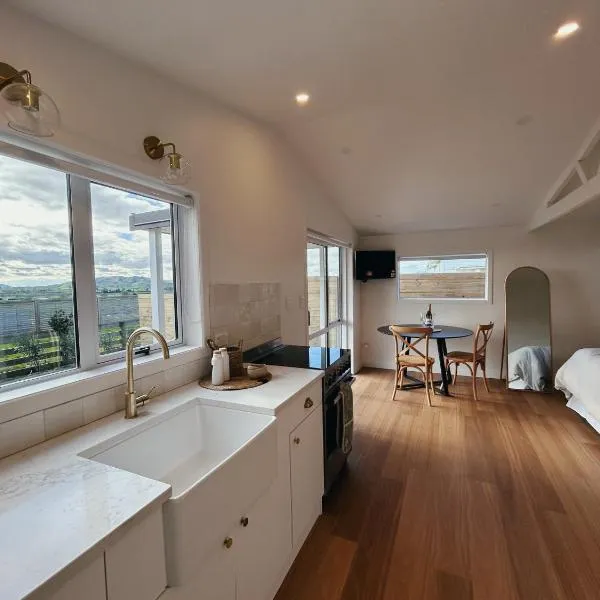 Willow View Cottage - Beautiful farm views close to Waitomo, hotel in Otorohanga