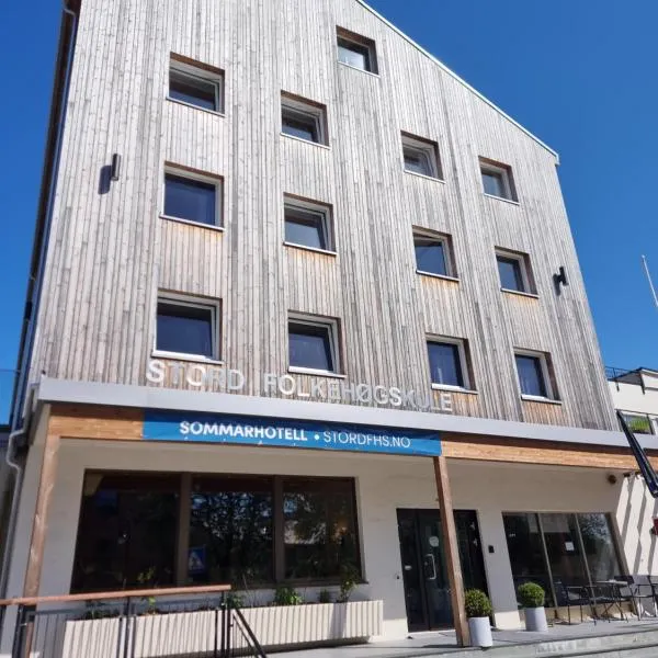Stord Folkehøgskule Sommarhotell Leirvik, khách sạn ở Stord
