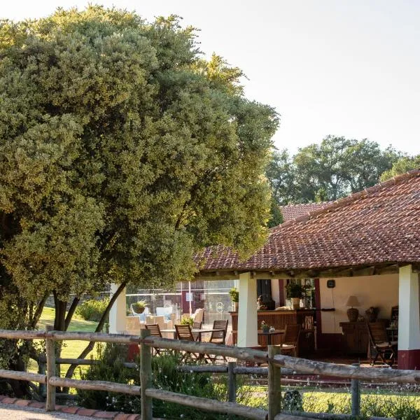 Herdade das Barradas da Serra, Hotel in Grândola