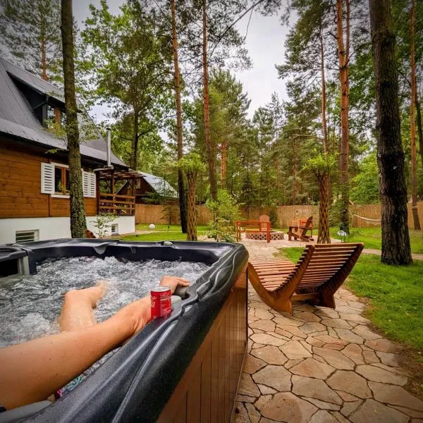 Szumiąca Sosna - Jacuzzi, Ognisko, Sauna, BBQ, hotel en Arciechow