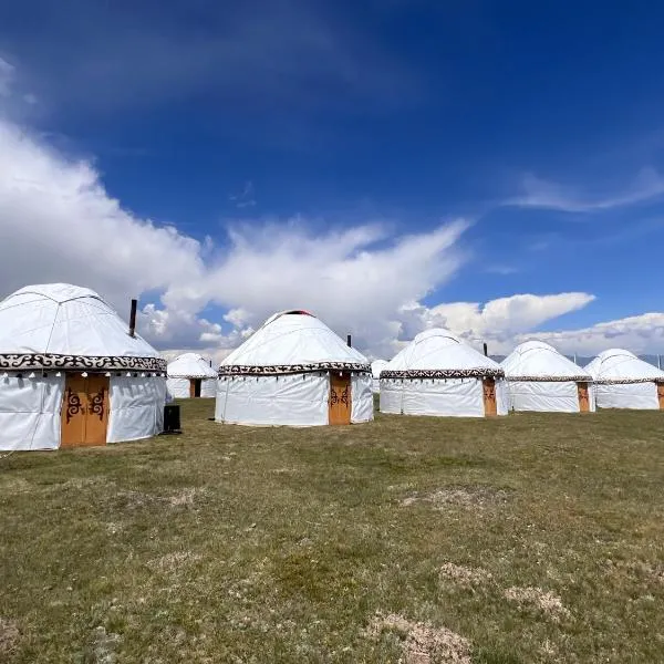 Yurt Camp "Sary-Bulun" at Song-Kul Lake, Naryn Сон-Куль, hotel em Song-Kul