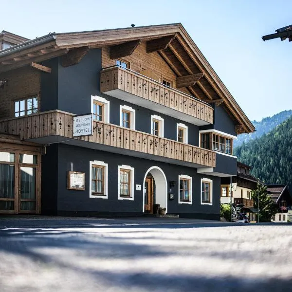 Mellow Mountain Hostel, hotel in Ehrwald