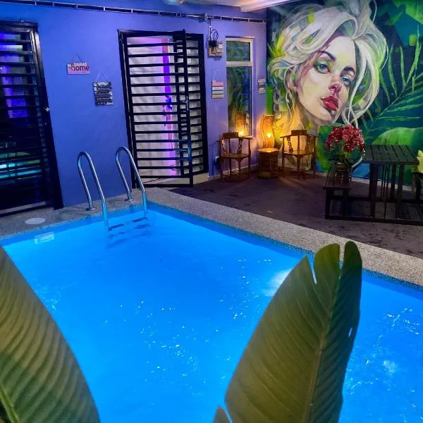 Ilham Restu Homestay Private Pool MSLIM ONLY, hotell sihtkohas Port Dickson