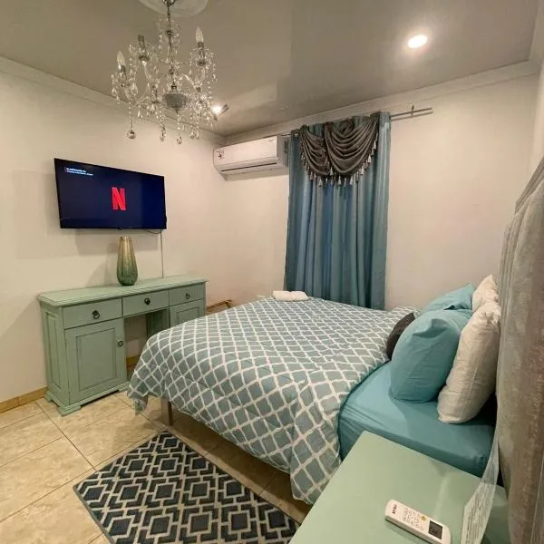 Jazmin's Apartment, hotel i Oranjestad