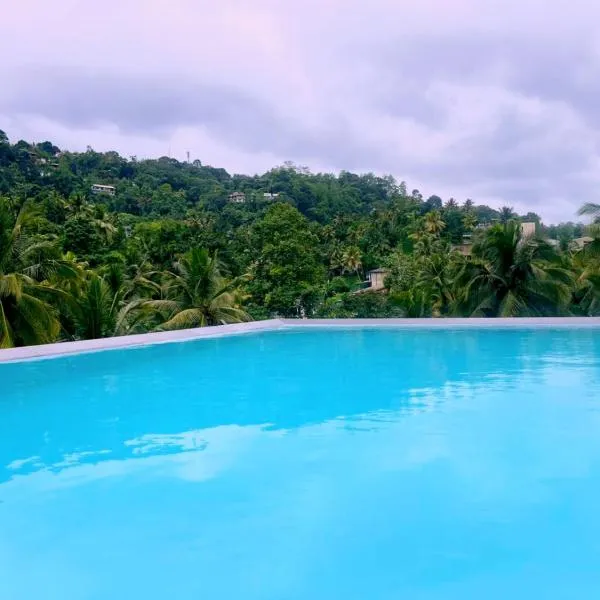 Ceylon Ayu Resort Kandy，位于康提的酒店
