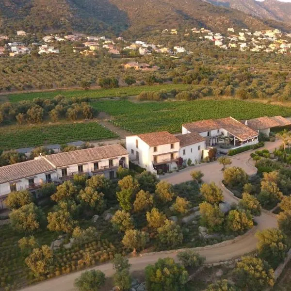 Hotel Mas Lazuli by Fimedhotels, hotel v mestu Pau