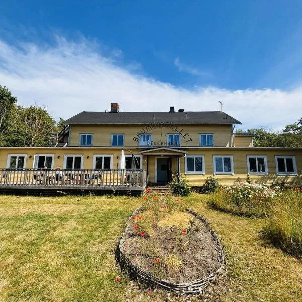 Brukshotellet Öland - Vandrarhem, hotel in Degerhamn