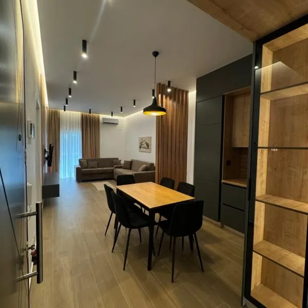 Aral Apartments - Shengjin City Gate, hotel in Shëngjin