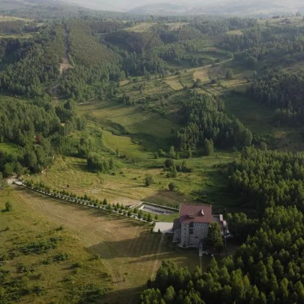 Stani i Hoxhes Hotel, hotel v destinaci Kukës