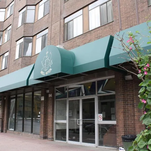 Neill Wycik Hostel, hotel v destinaci Toronto