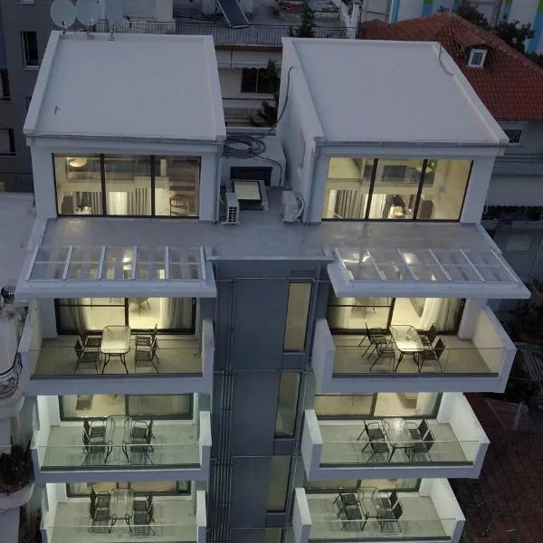 Mavili Luxury Apartments, hotel in Kavala