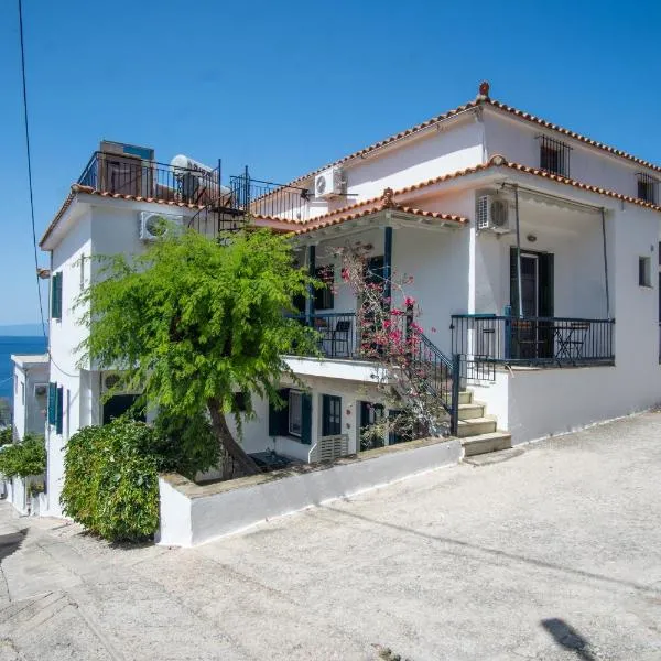 Violetta Apartments, hotell i Neo Klima