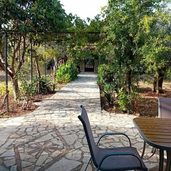 Vicino al mare, hôtel à Paralio Astros