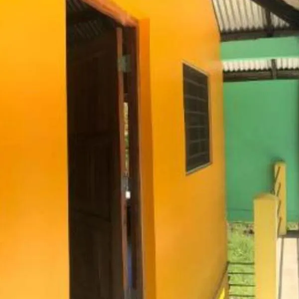 The Orange House, hotel v destinaci Big Corn Island