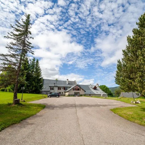 Auberge des Montauds - Hôtel & Restaurant, hotel em Villard-de-Lans