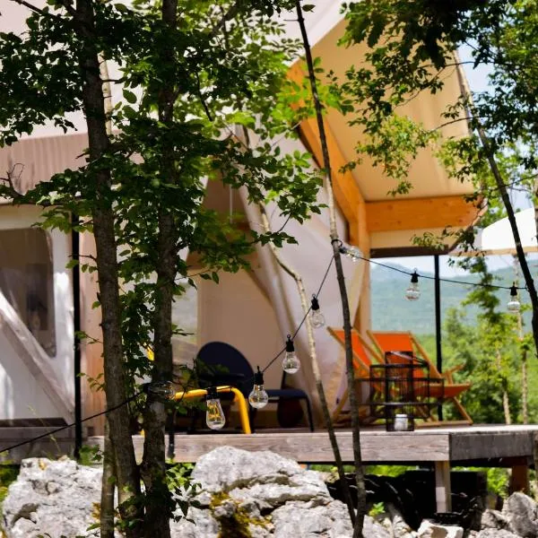 Oblun Eco Resort - New Glamping Tents near Lake Skadar、ポドゴリツァのホテル