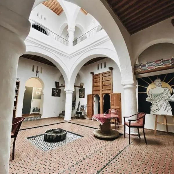 Youth Hostel Tarbiaat 44, hotel v destinaci Tetuán