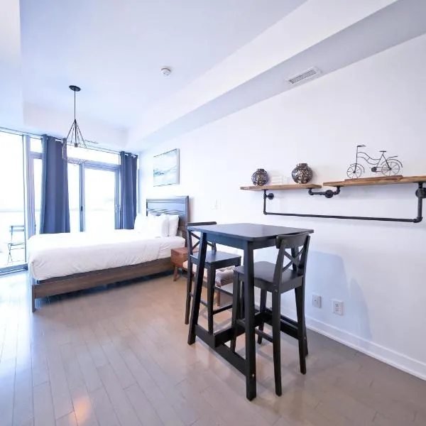 RivetStays - The York, hotel in Toronto