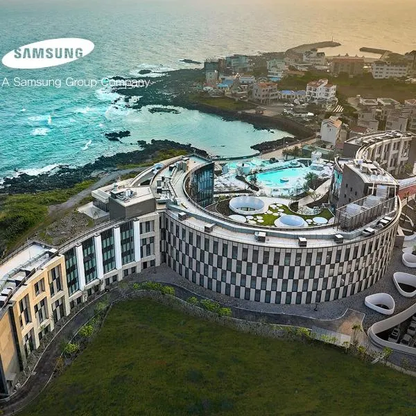 Shilla Stay Plus Iho Tewoo Ocean Front，位于济州市的酒店