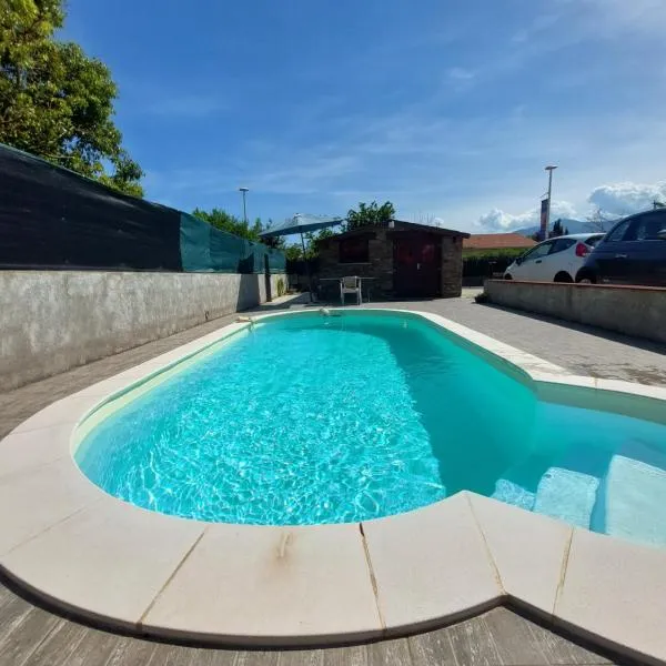 Chalet proche aéroport de Bastia, hôtel à Lucciana