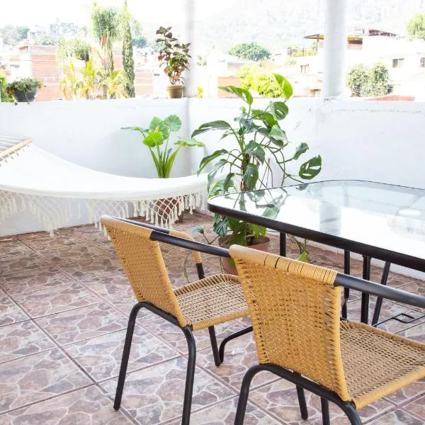 Hikuri House, Hotel in Tepoztlán