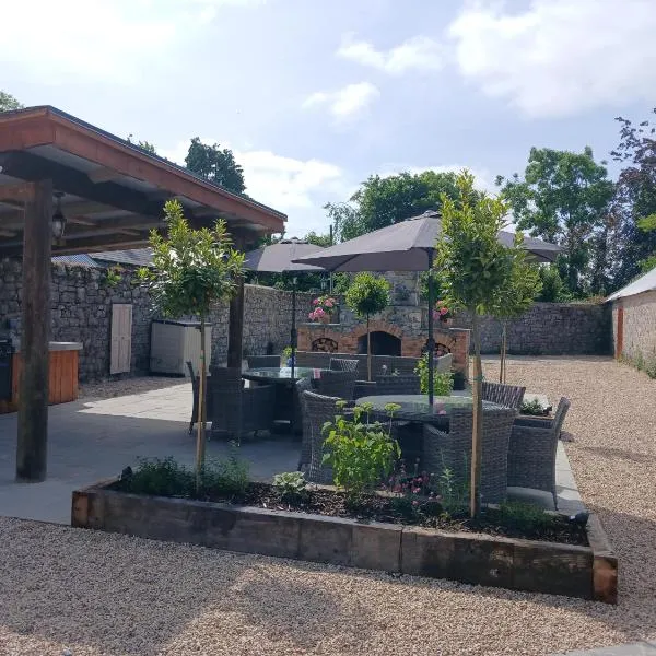 Westfield Barn, hotel in Cashel