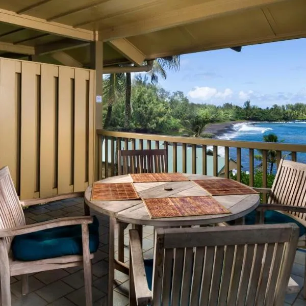 Hana Kai Maui - #201 Honokalani - oceanview 1 BR, hotel v destinaci Hana