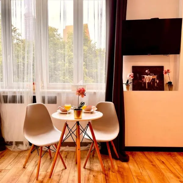 Nice 1Room Condo WarszawaCenter, hotel ve Varšavě