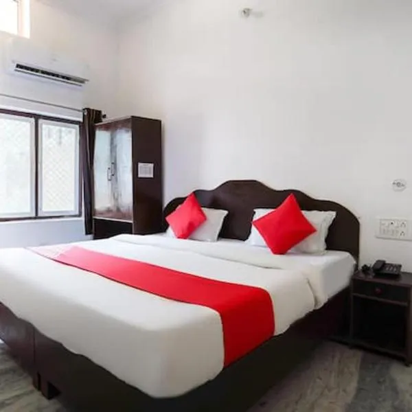 Backpackers Karma Home Stay, hotel in Khajurāho