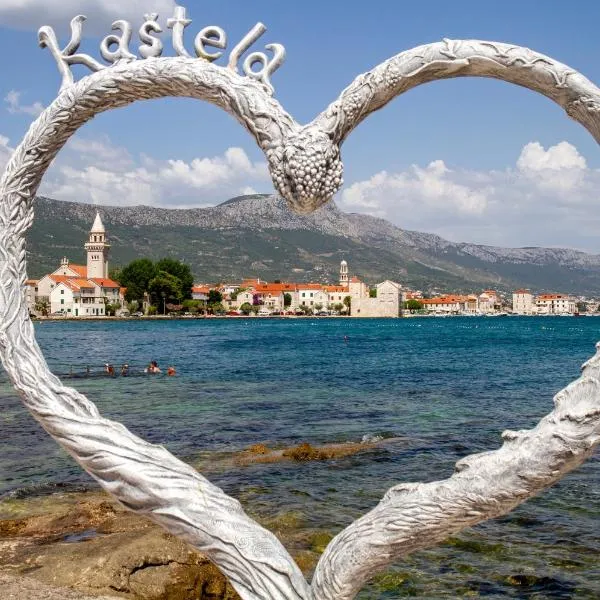 Seaside Gateway Apartment, hotel v destinaci Kaštela