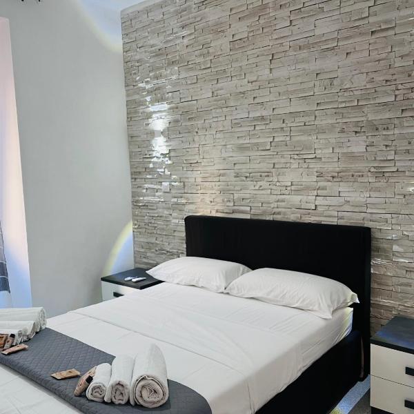 Apartment Colli [3m metro], Rome