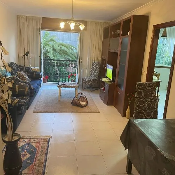 Apartamento Xaquina, hotel en Melide