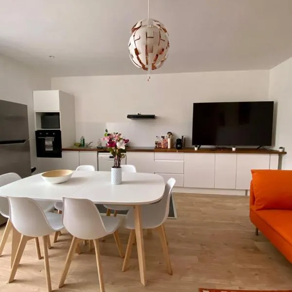 Kery House Calme et proche du Centre, hotel en Ploemeur