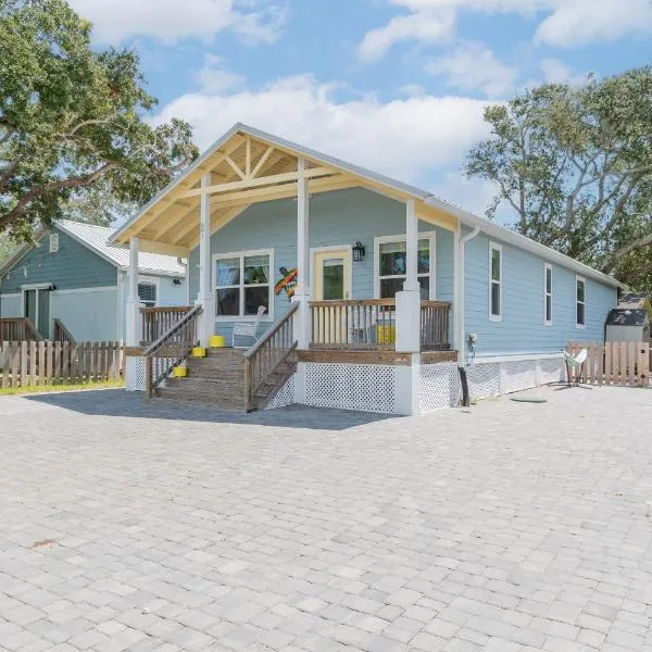 The Salty Anchor-Walk to Beach-Boat Ramp-Dogs OK, hotel em Saint Augustine