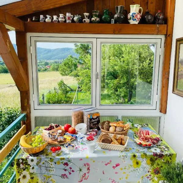 Stupa-Rezi-Tatika-Haz, hotel in Zalaszántó