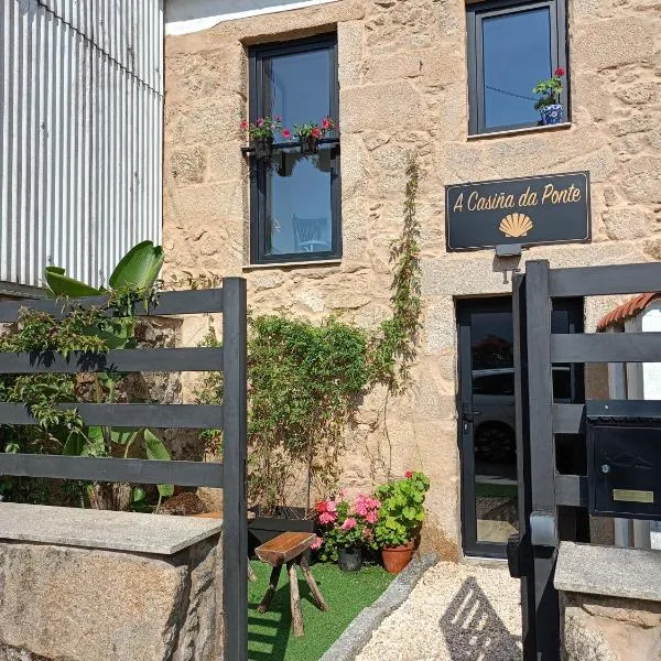 A Casiña da Ponte, hotel in Padrón