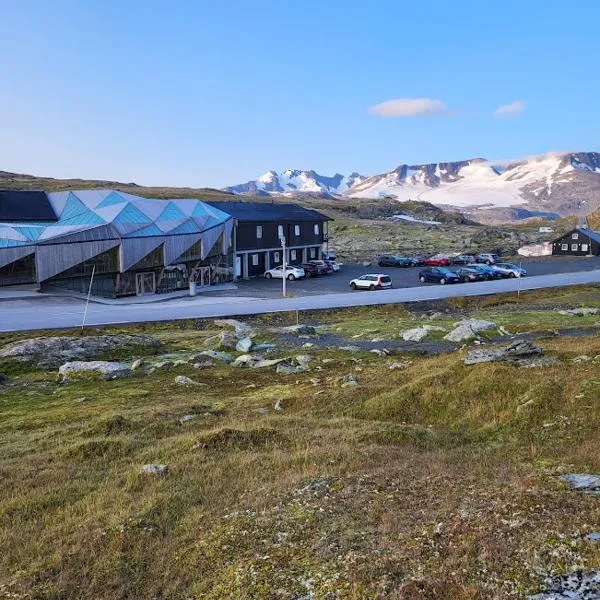 Sognefjellshytta,洛姆的飯店