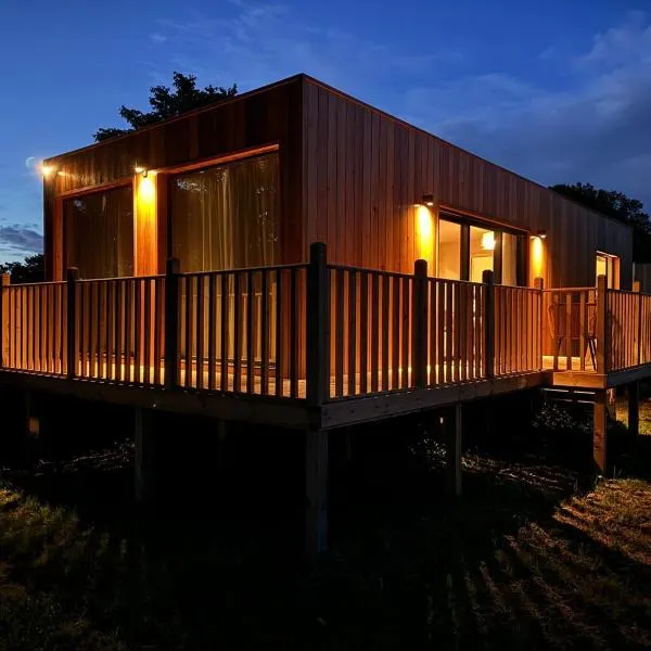 Unbox at Poplar Tree, hotel in Durham