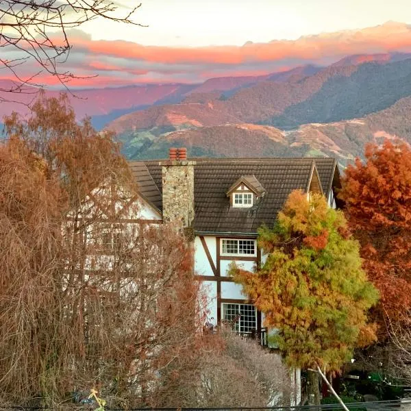 The Cotswolds Villa, hotel in Renai