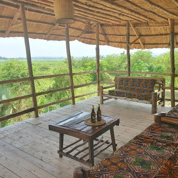 Hornbill Bush Lodge, hotel in Pakwach East