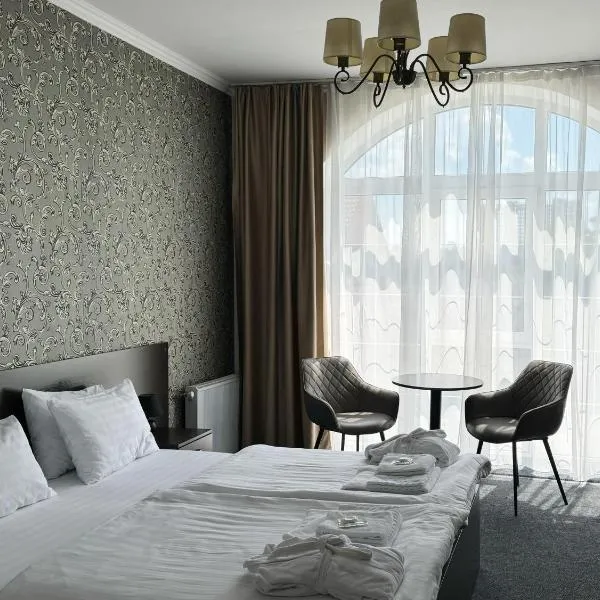 Shelter Hotel, hotel in Kyiv