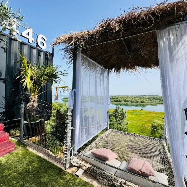 446 Tiny House Shirokë, khách sạn ở Shirokë