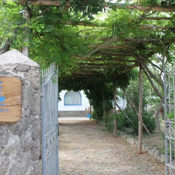 Calanave 10, hotell sihtkohas Ventotene