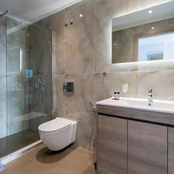 Elena's Luxury Sea View House 3, hotel in Neos Marmaras