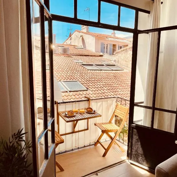 Casa Riviera - en plein coeur du vieil Antibes, ξενοδοχείο στην Αντίμπ