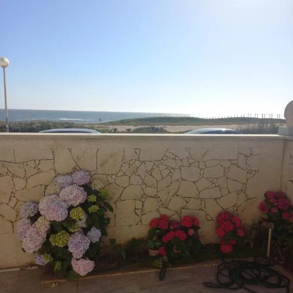 Apartamento na praia, hotel in Póvoa de Varzim