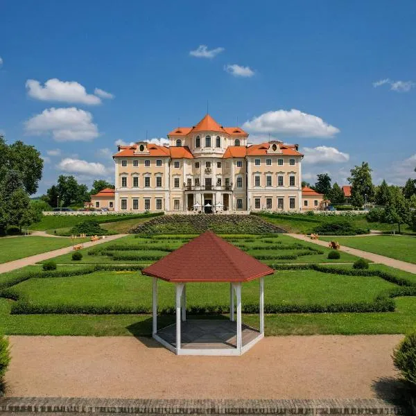 Château Liblice, Hotel in Byšice