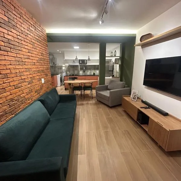 2Qtos, Newly Renovated, Botafogo Mall and Beach, Hotel in Rio de Janeiro