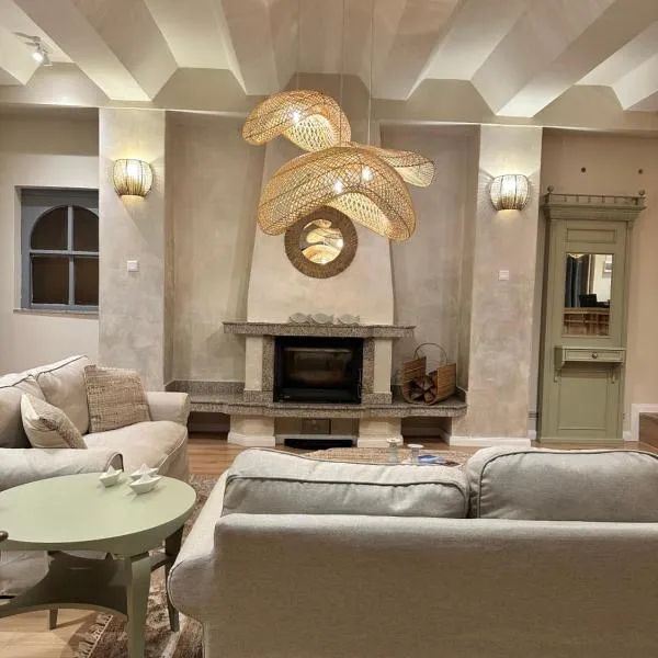 Délceg Réce Minihotel, hotel en Balatonkenese